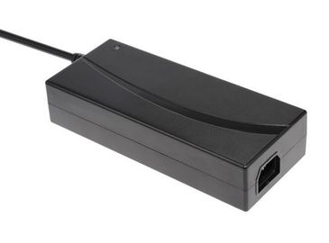 adattatore 50-60Hz di corrente continua di CA di 24V 5A per le strisce del CCTV LED, 3 anni di garanzia