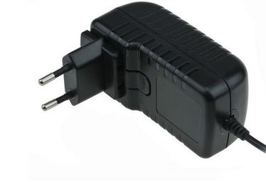 IL FCC del CE dell'UL dell'adattatore di potere del supporto della parete di 12W 12V/1A ha certificato 2 anni di garanzia