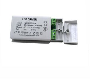1A 1000mA 12W a tensione costante 15w ha condotto il FCC di Rohs del CE del driver 12v segnato