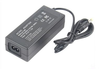 Pin da tavolino dell'adattatore C8 2 di potere della macchina fotografica del CCTV con il materiale del PC, lunga vita 50000hours