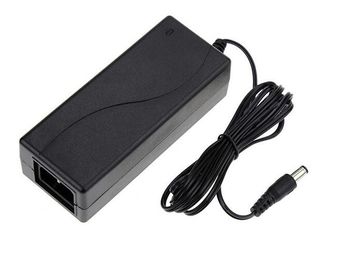 Caricatore leggero dell'adattatore di corrente continua di CA per i CCTVs/monitor LCD, 142*62*35MM