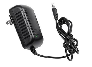 CA leggero a frequenza dell'adattatore 50-60Hz dell'alimentatore in CC con potere 6W