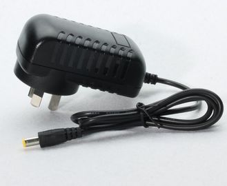 il CA 12Watt all'adattatore di corrente continua, 100v 240v ha introdotto l'input dell'adattatore 50hz 60hz di potere di 12v 0.5a 1a