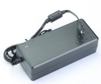 Il volt da tavolino leggero 5amp dell'adattatore 12 di potere per il webcam/ha condotto l'alimentazione elettrica leggera della striscia