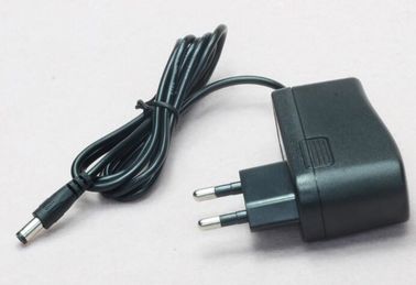 caricabatteria dello ione 18650 di 4.2V 12.6V 16.8V Li/caricatore batteria al piombo con la luce verde di giro