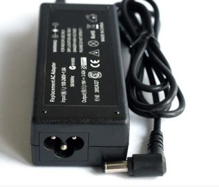 alimentazione elettrica del computer portatile della sostituzione di 19V 1.58A, adattatore di corrente continua di CA di 5.5*1.7mm per Acer