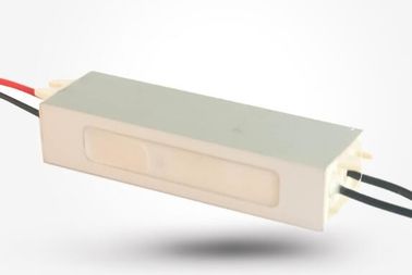 La lega di alluminio 10 watt ha condotto l'alimentazione elettrica del commutatore per luce lineare, una garanzia di 2 yeas