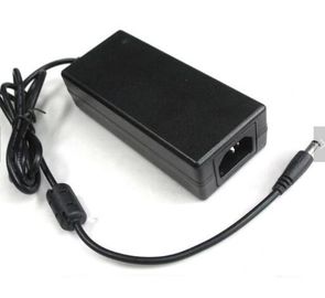 12V 5A adattatore portatile di potere di CC di CA di 60 watt con il CE dei CB dell'UL SAA segnato