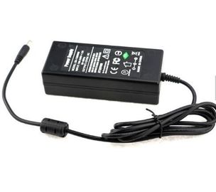 12V 5A adattatore portatile di potere di CC di CA di 60 watt con il CE dei CB dell'UL SAA segnato